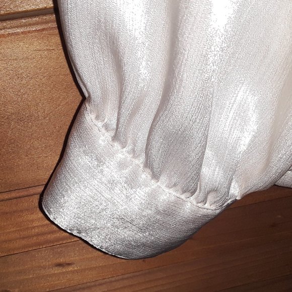 Vintage Susan Hutton SZ 12 Ivory Shimmer Embroidery Pleats Blouse Top Career - Picture 5 of 6